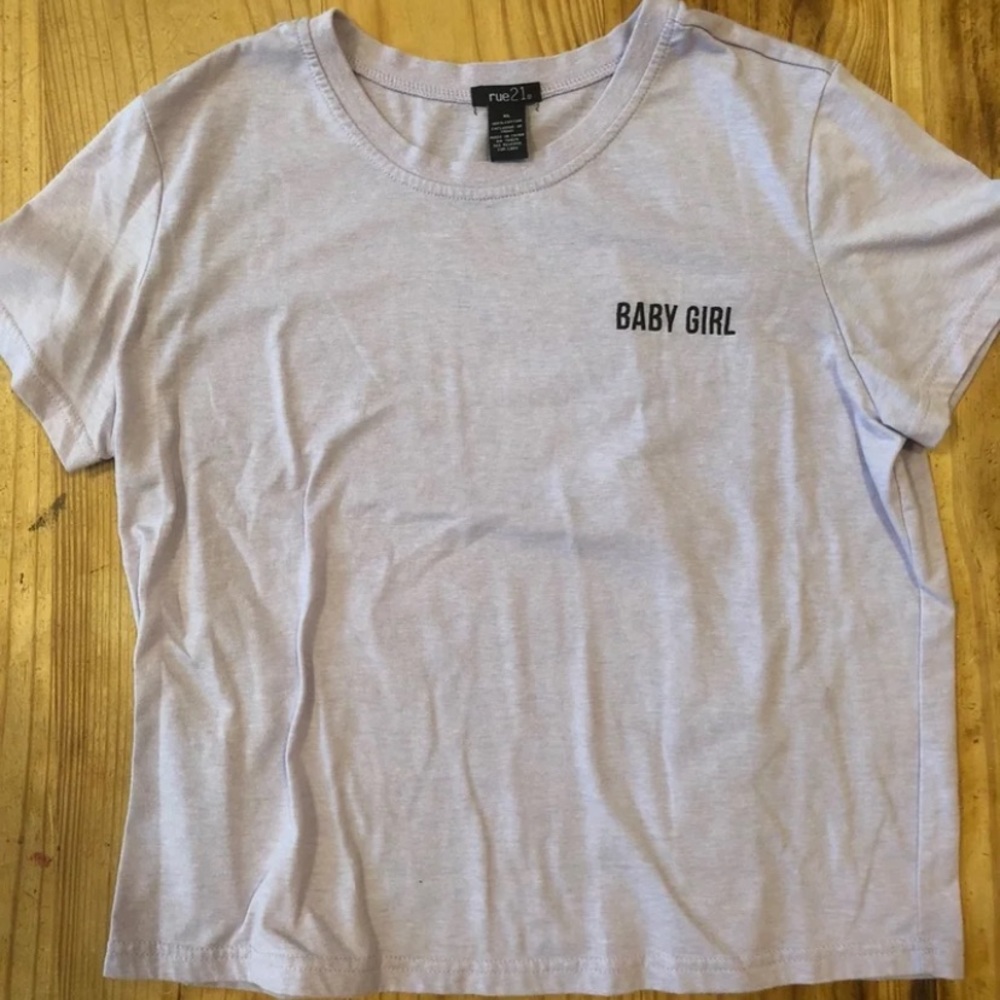 Crop top - Picture 2 of 5